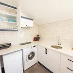 Granda Lambuka Apartment