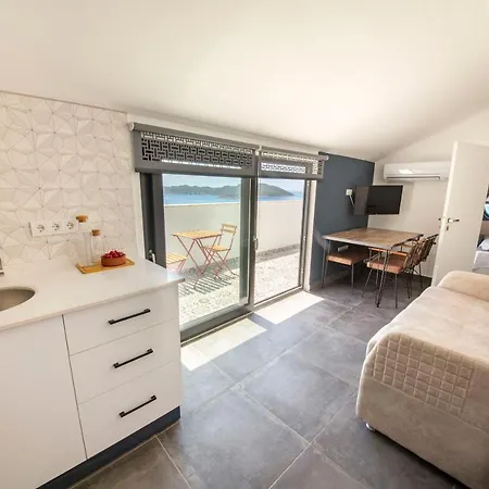 Apartment Granda Lambuka
